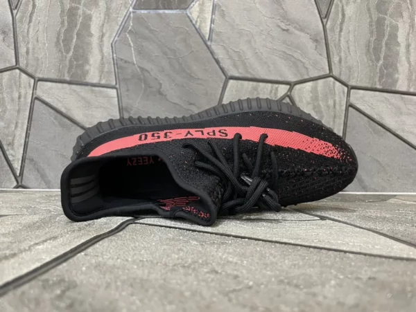 Yeezy shoes - rep shoes