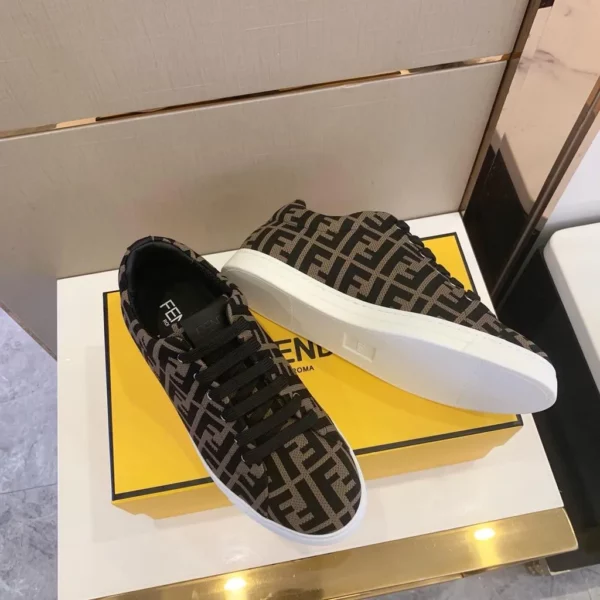 Fendi shoes - Replica shoes