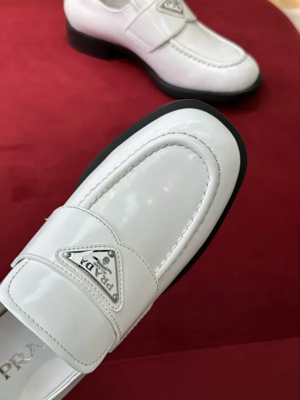 Prada shoes - Replica shoes