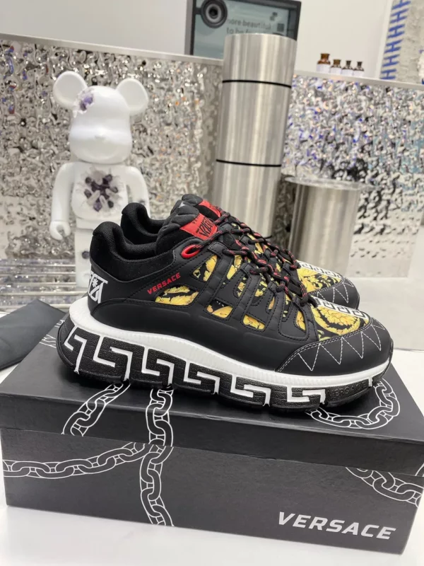 Versace shoes - Reps shoes