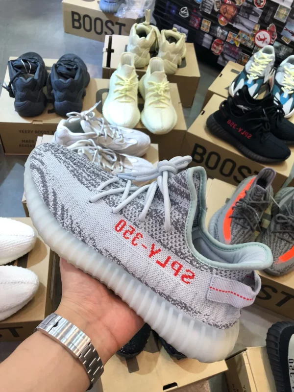 Yeezy shoes - rep shoes