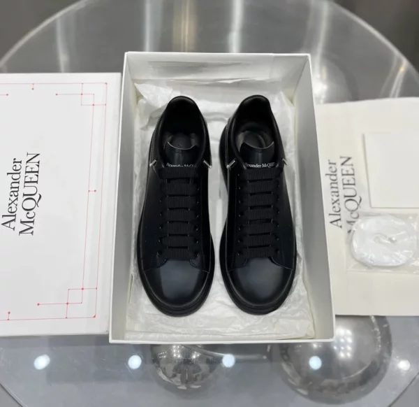 Alexander MCQueen shoes - rep shoes