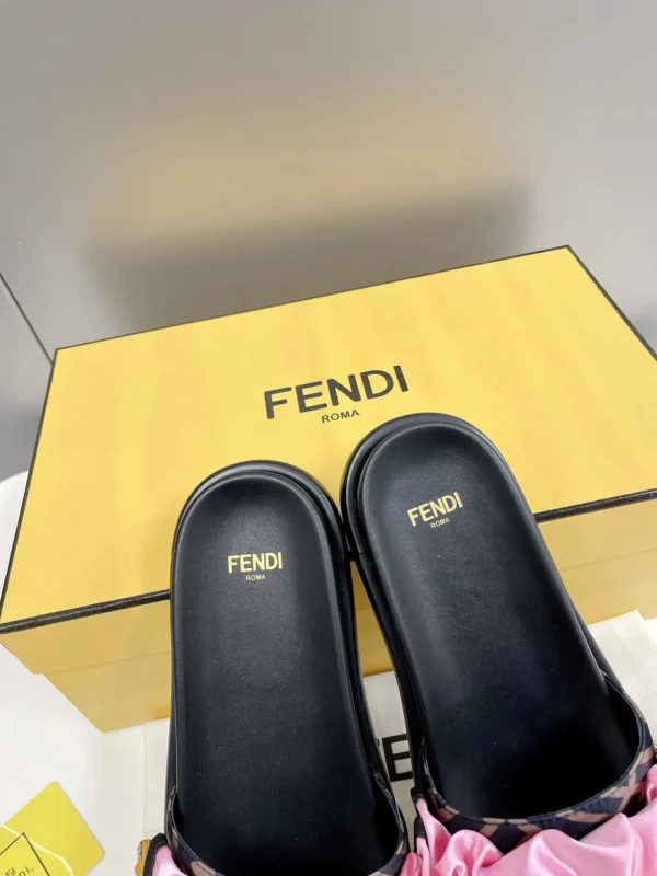 Fendi shoes - Replica shoes