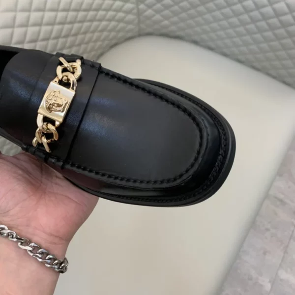 Versace shoes - rep shoes