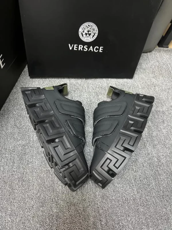 Versace shoes - Replica shoes