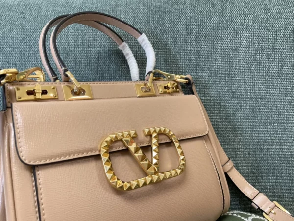 Valentino bag - rep bags