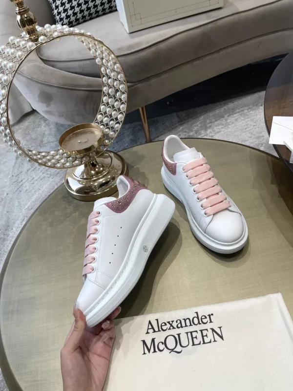 Alexander MCQueen shoes - Reps shoes