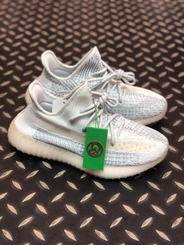 Yeezy shoes - Replica shoes