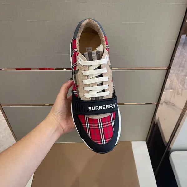 Burberry shoes - Reps shoes