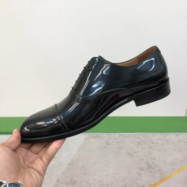 Ferragamo shoes - rep shoes