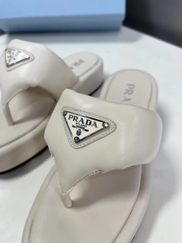 Prada shoes - Replica shoes