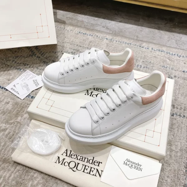 Alexander MCQueen shoes - rep shoes