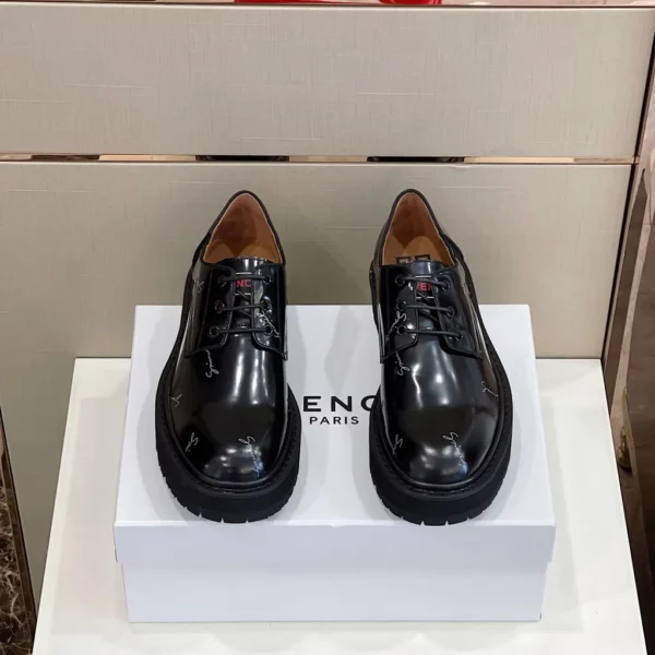 Givenchy shoes - rep shoes