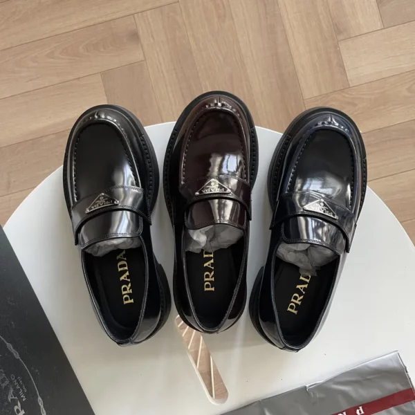 Prada shoes - Replica shoes