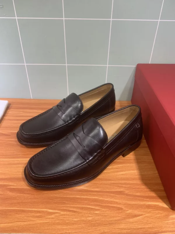 Ferragamo shoes - rep shoes