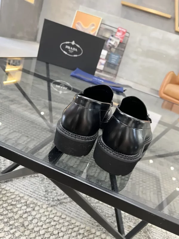 Prada shoes - Replica shoes