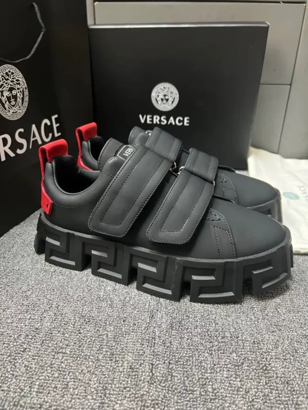 Versace shoes - rep shoes