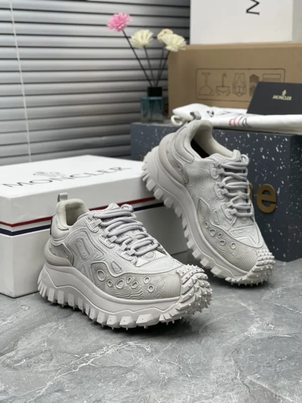 Moncler shoes - Replica shoes