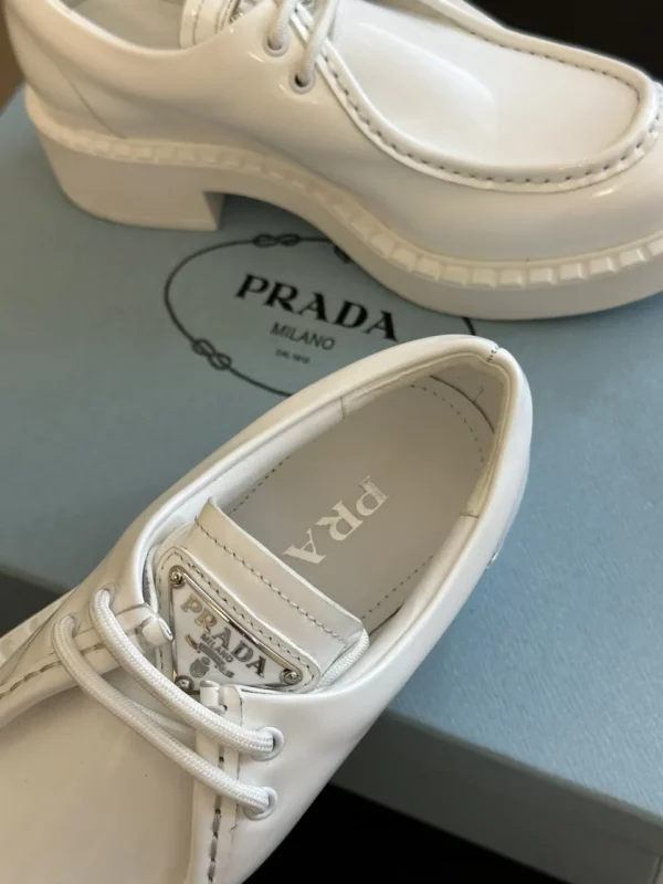 Prada shoes - Replica shoes