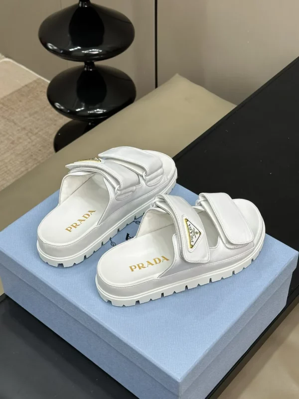 Prada shoes - Replica shoes