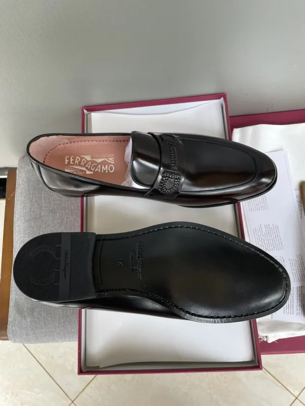 Ferragamo shoes - Reps shoes