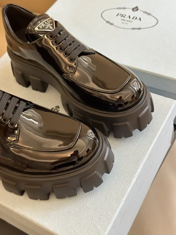 Prada shoes - Replica shoes