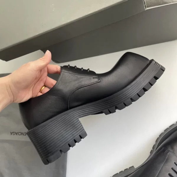 Balenciaga shoes - Reps shoes