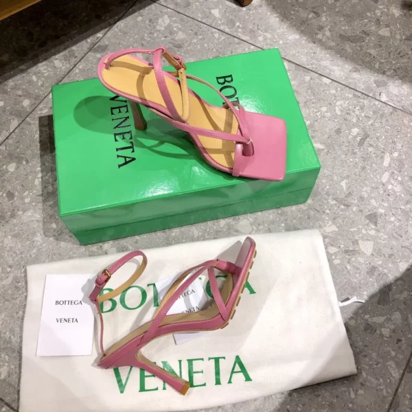 Bottega Veneta shoes - rep shoes