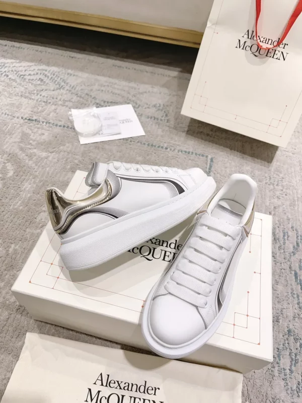 Alexander MCQueen shoes - Replica shoes