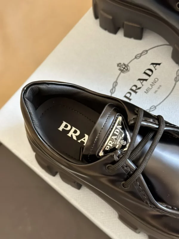 Prada shoes - Replica shoes