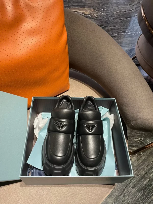 Prada shoes - Replica shoes