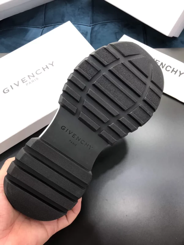 Givenchy shoes - Replica shoes