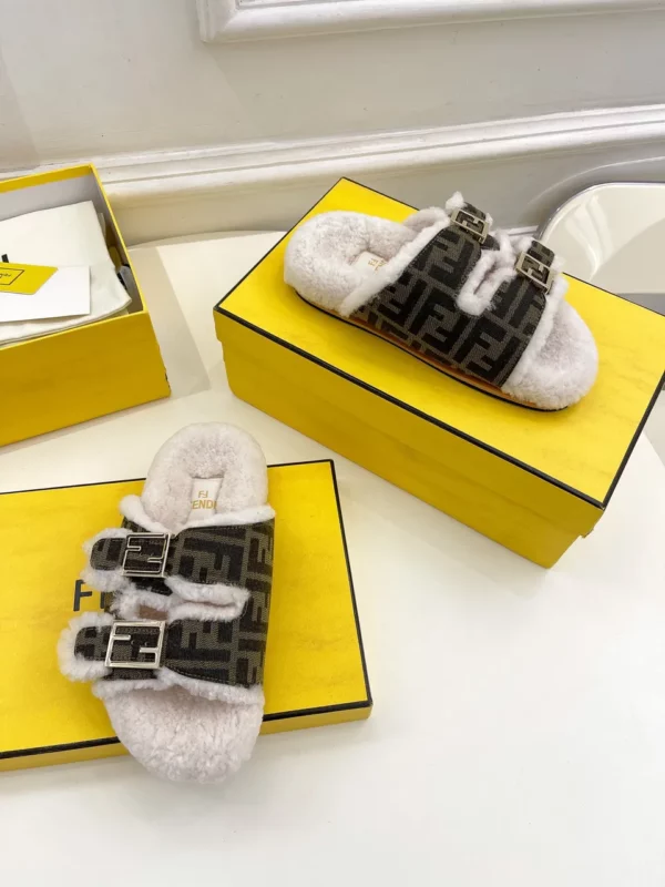 Fendi shoes - Replica shoes