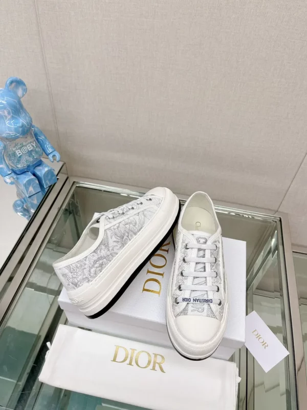 Dior shoes - rep shoes