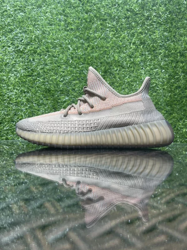 Yeezy shoes - Replica shoes