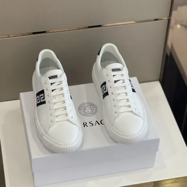 Versace shoes - Reps shoes