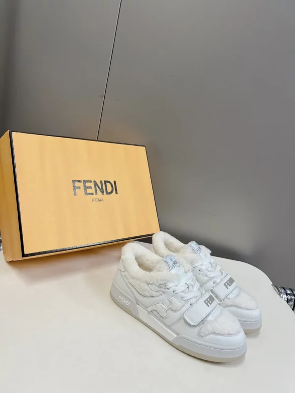 Fendi shoes - Replica shoes