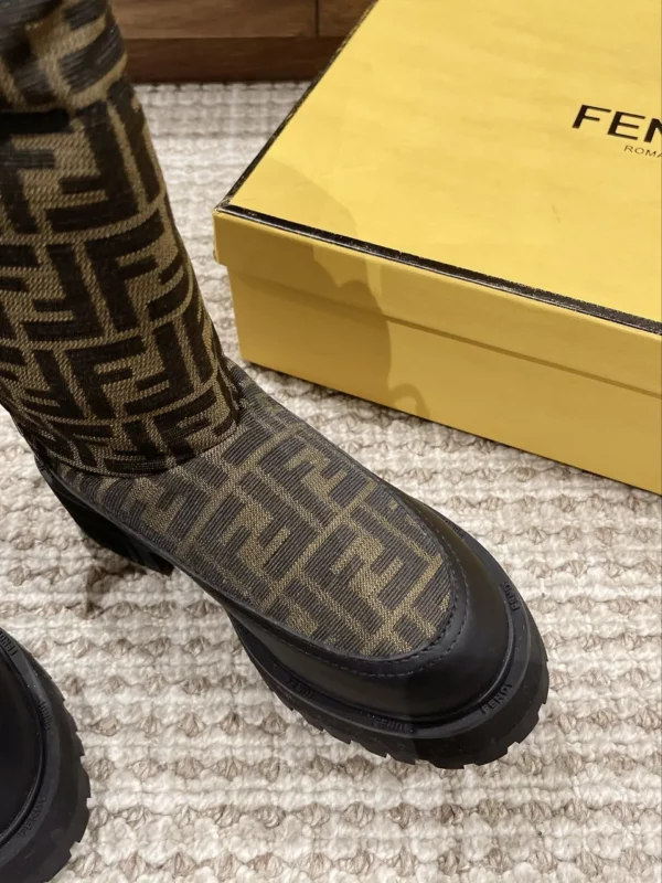 Fendi shoes - Replica shoes