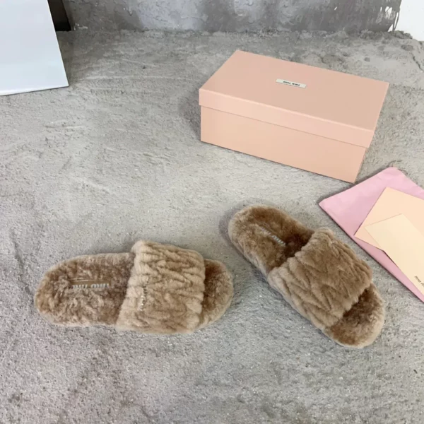 MiuMiu shoes - Replica shoes