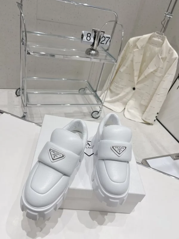 Prada shoes - Replica shoes