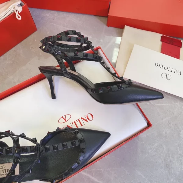 Valentino shoes - rep shoes