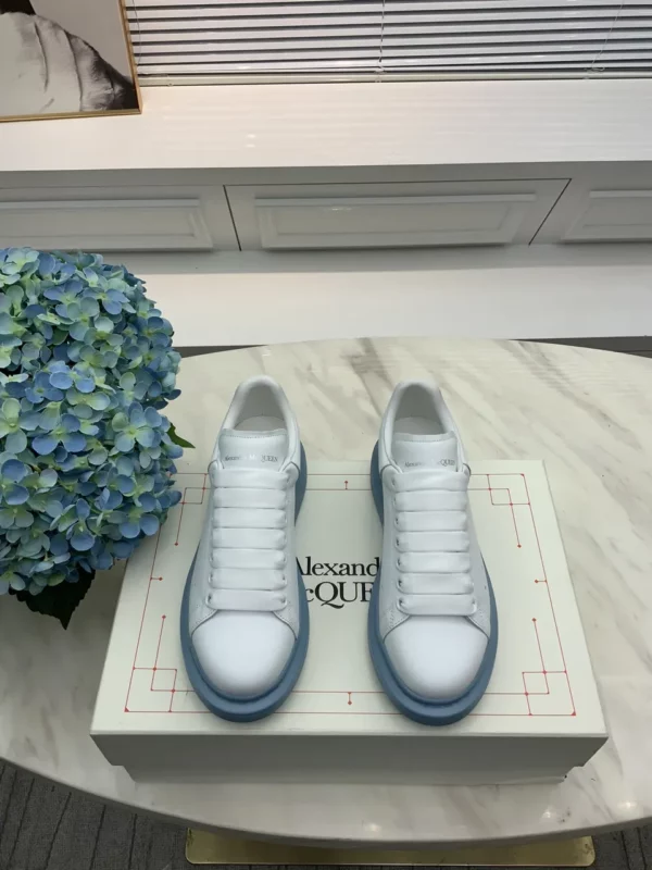 Alexander MCQueen shoes - rep shoes