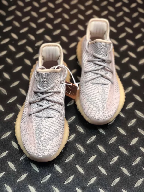 Yeezy shoes - Replica shoes