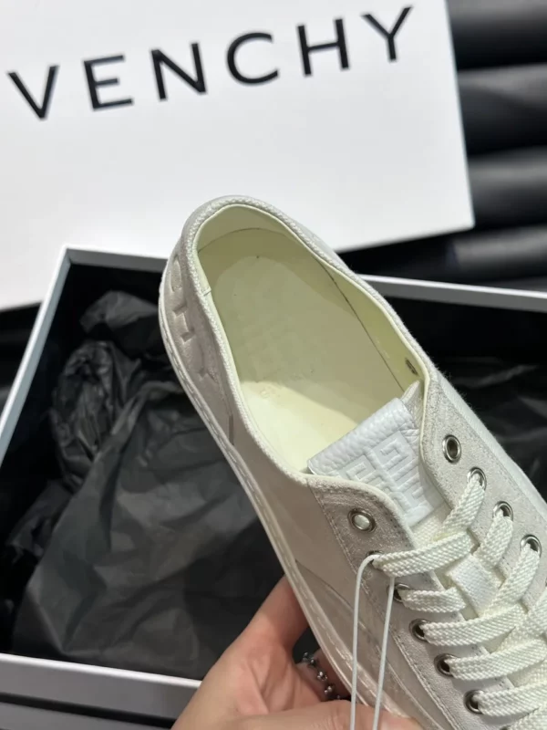 Givenchy shoes - Reps shoes