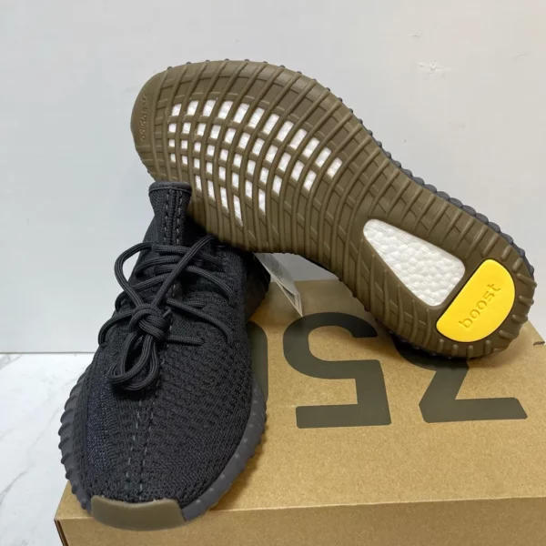 Yeezy shoes - Reps shoes