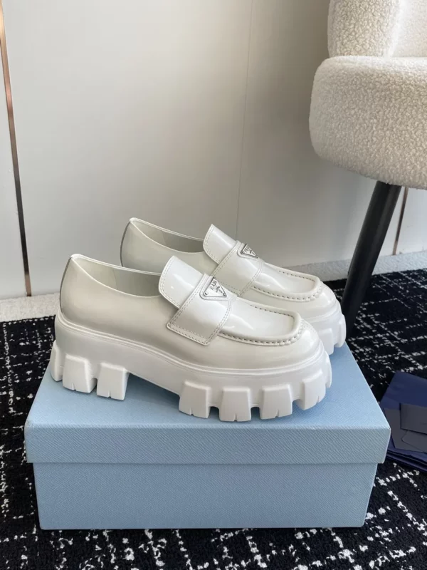 Prada shoes - Replica shoes