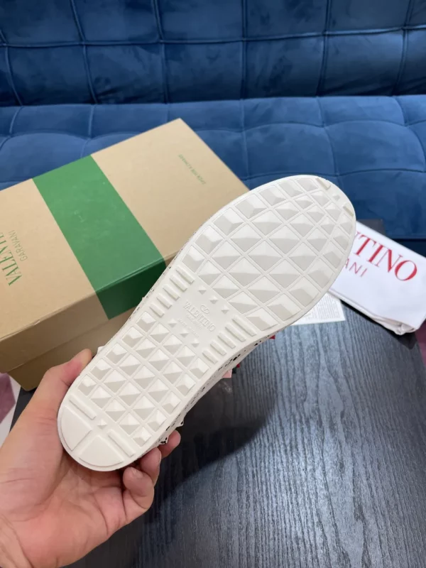 Valentino shoes - Replica shoes