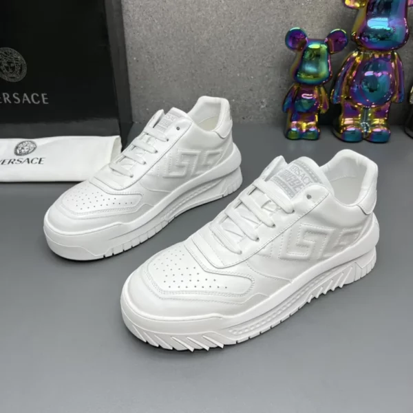 Versace shoes - Replica shoes