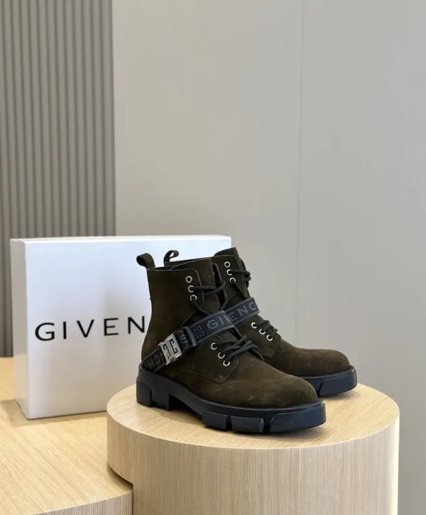 Givenchy shoes - rep shoes