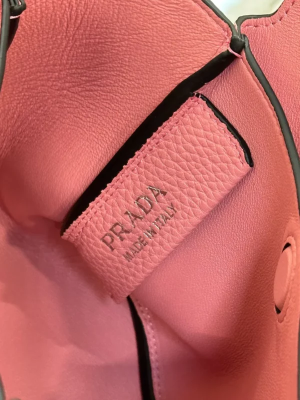 Prada bag - rep bags